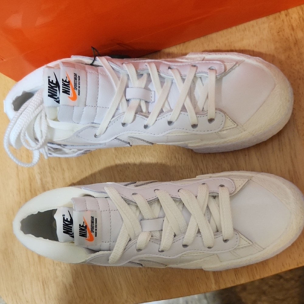 Nike Blazer Low Sacai White Sneakers - Picture 5 of 8